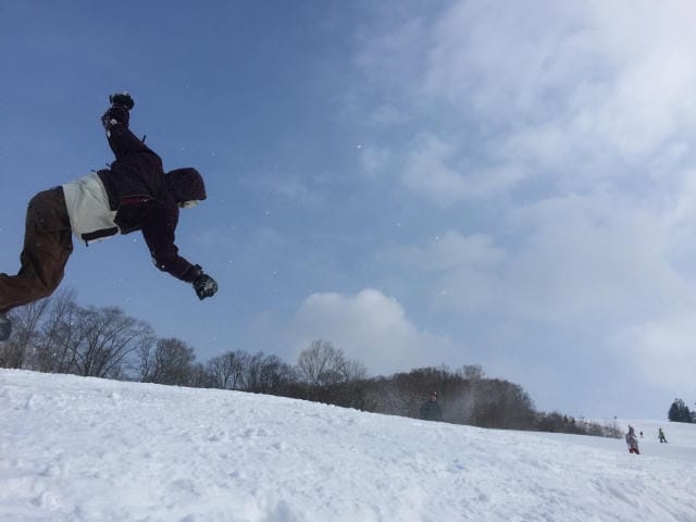 スノボで楽しむ冬の旅ガイド