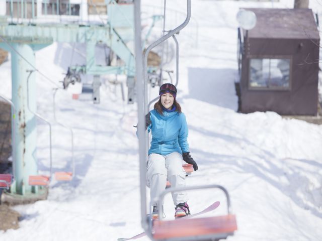 新幹線JRで楽しむスノボ旅行の魅力